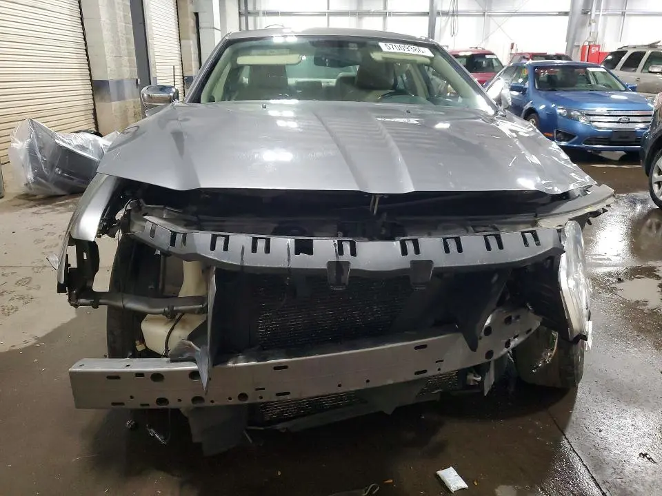 2011 CHRYSLER 300 LIMITED  