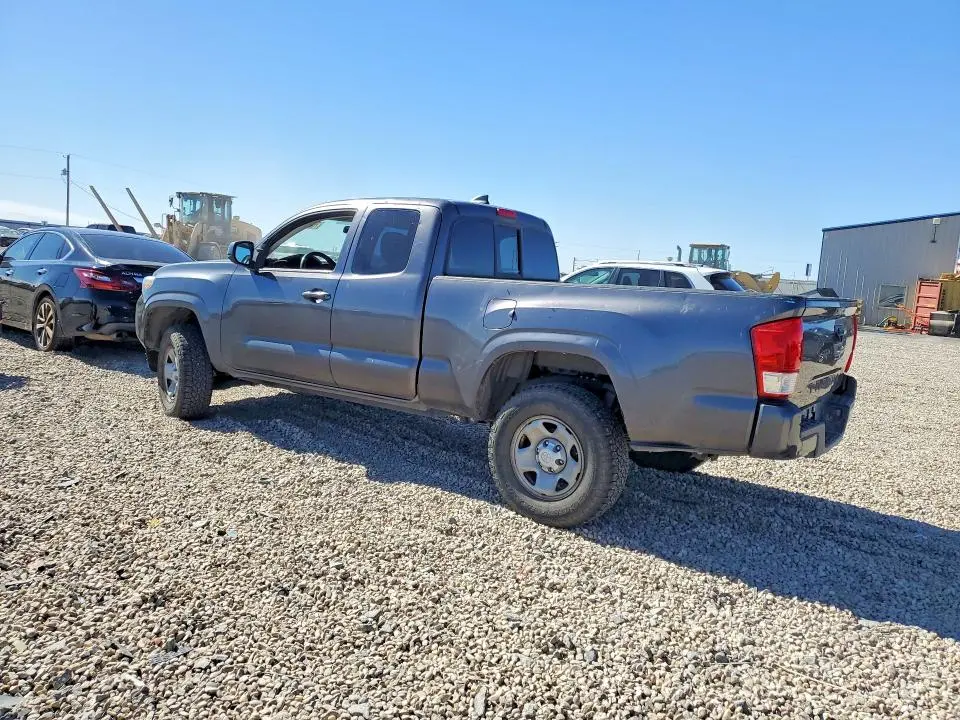 2019 TOYOTA TACOMA SR  