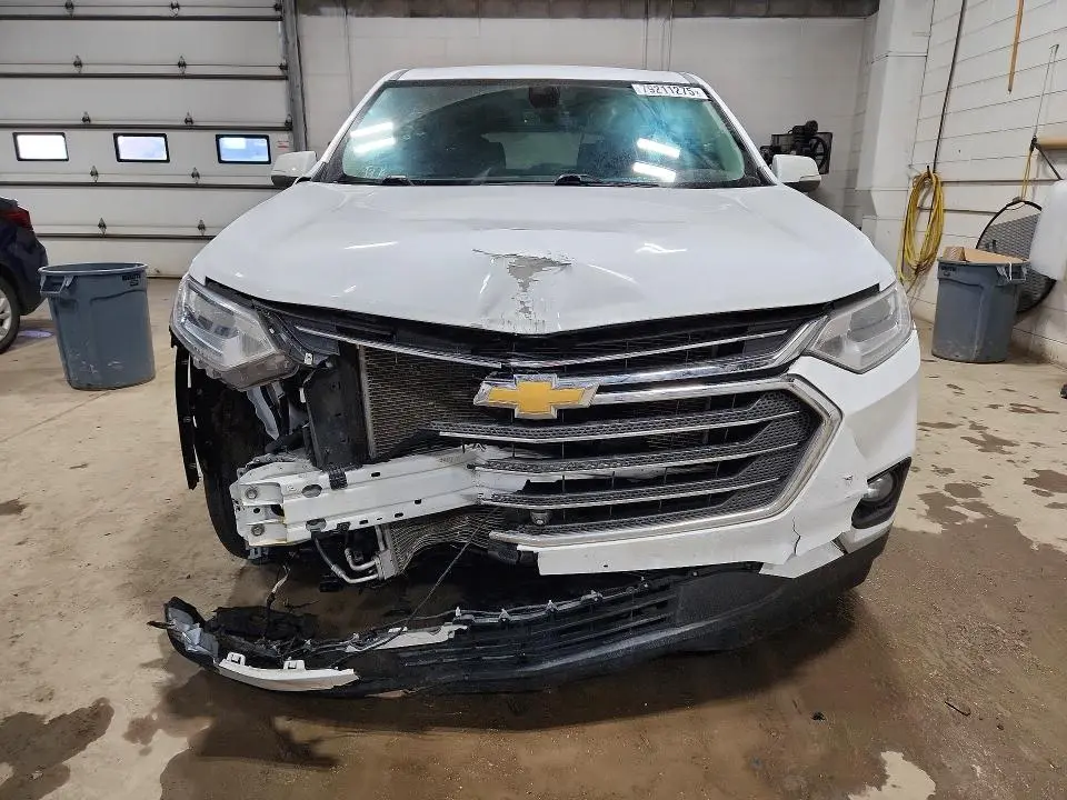 2021 CHEVROLET TRAVERSE LT  
