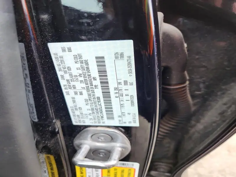 2020 FORD ESCAPE SE  