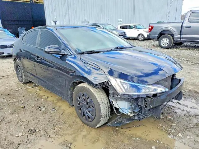 2020 HYUNDAI ELANTRA SE  