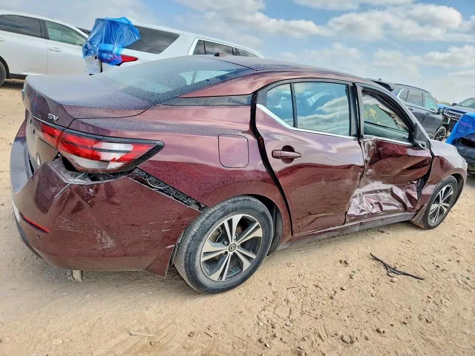 2022 NISSAN SENTRA SV  