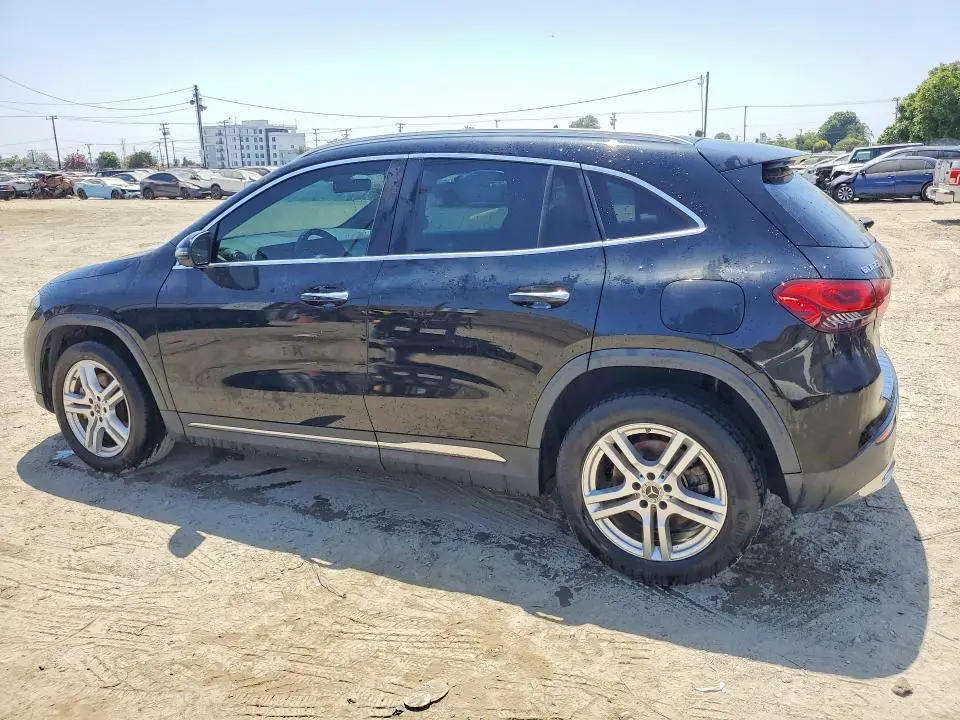 2022 MERCEDES-BENZ GLA 250 4MATIC  