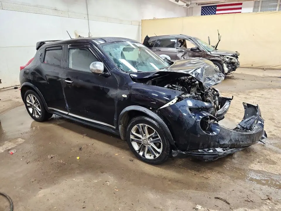 2012 NISSAN JUKE S  