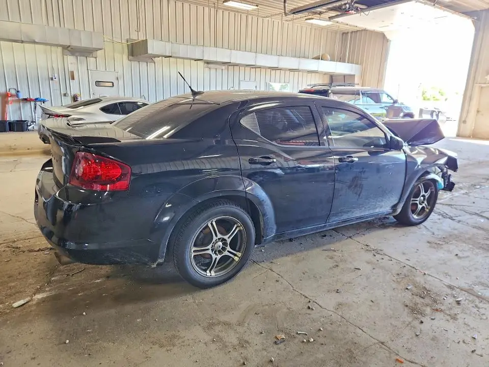 2014 DODGE AVENGER SE  