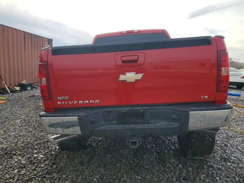 2010 CHEVROLET SILVERADO K1500 LS  