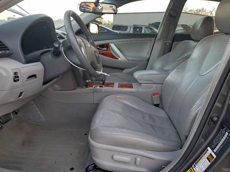 2010 TOYOTA CAMRY BASE  