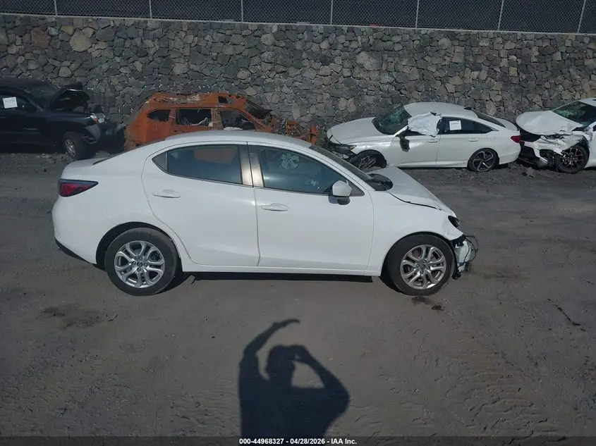 2018 TOYOTA YARIS IA  