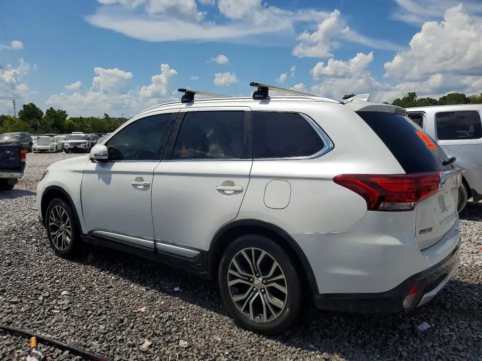 2017 MITSUBISHI OUTLANDER SE  