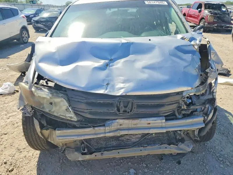 2011 HONDA ODYSSEY LX  