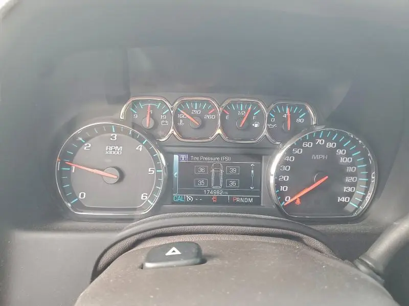 2016 CHEVROLET SUBURBAN K1500 LT  