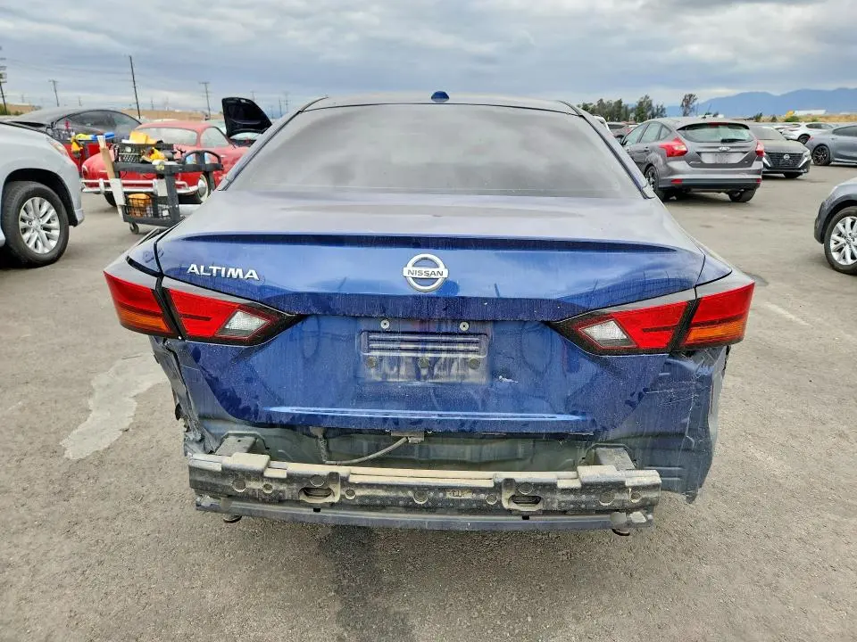 2019 NISSAN ALTIMA S  