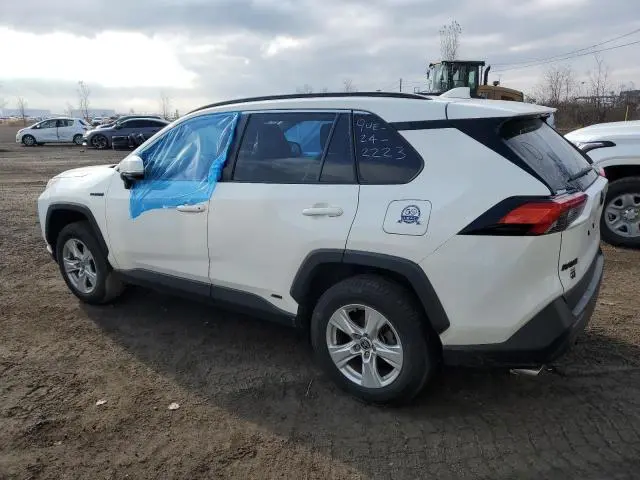 2021 TOYOTA RAV4 XLE  