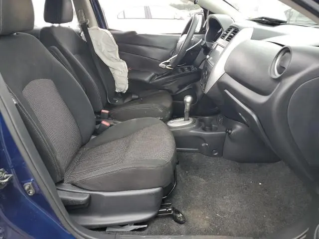 2019 NISSAN VERSA S  