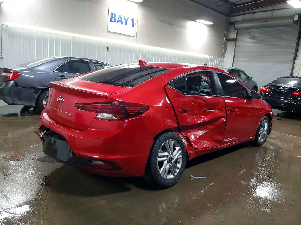2020 HYUNDAI ELANTRA SEL  