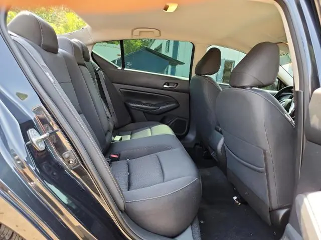 2022 NISSAN ALTIMA SV  