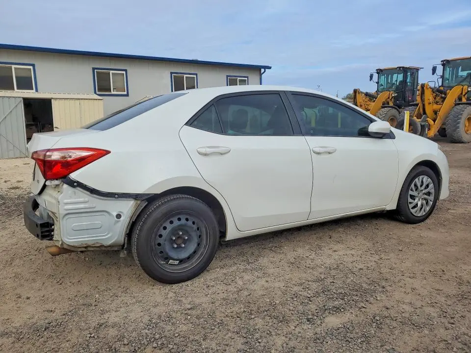 2017 TOYOTA COROLLA L  