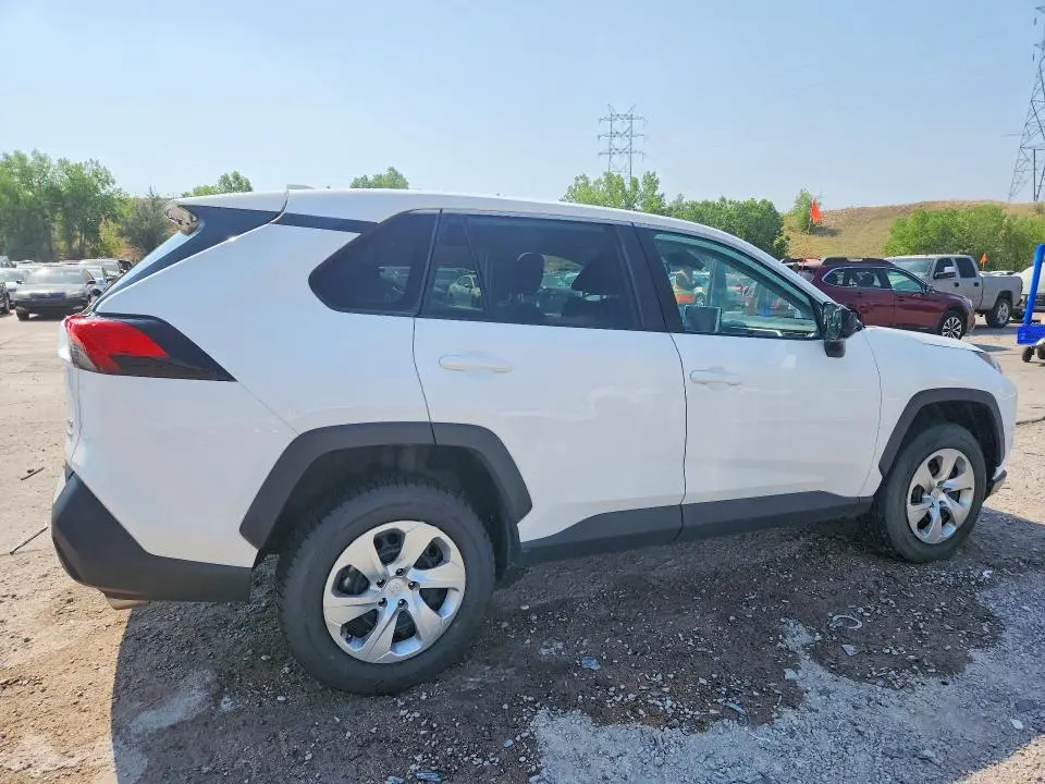2023 TOYOTA RAV4 LE  