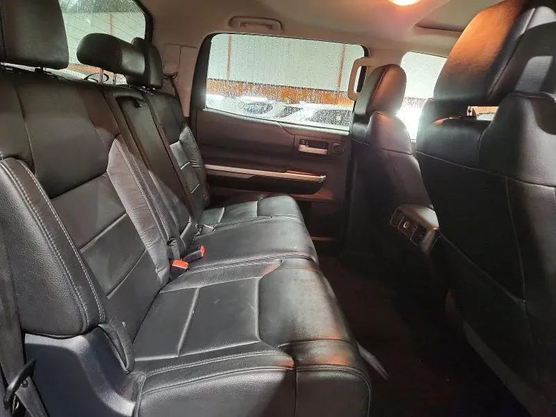 2016 TOYOTA TUNDRA CREWMAX LIMITED  