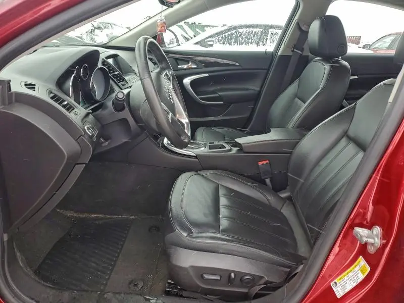 2013 BUICK REGAL   