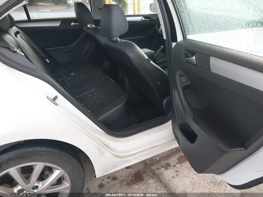 2014 VOLKSWAGEN JETTA 1.8T SE