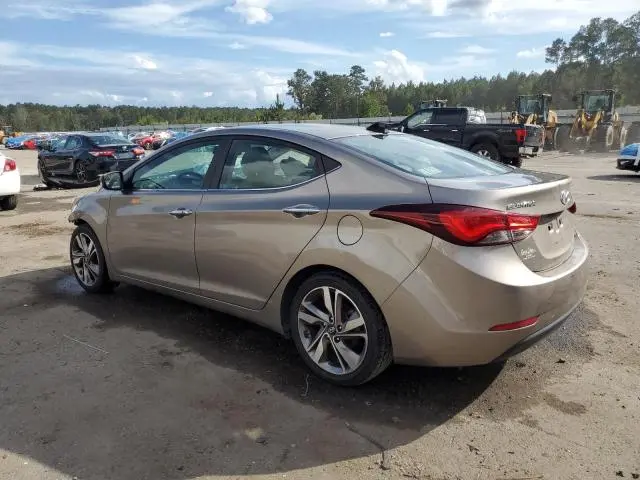 2016 HYUNDAI ELANTRA SE  