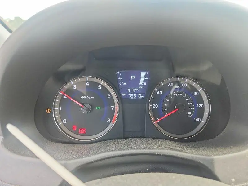 2013 HYUNDAI ACCENT GLS  