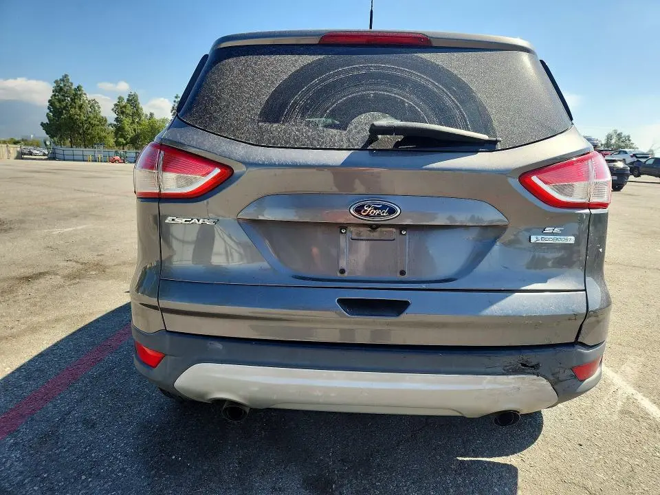 2014 FORD ESCAPE SE  