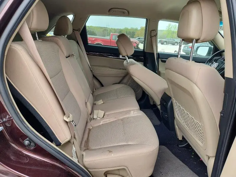 2015 KIA SORENTO LX  