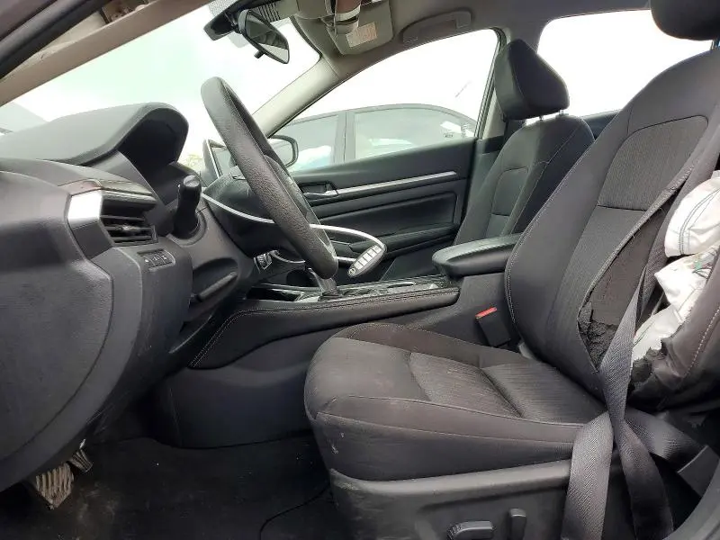 2023 NISSAN ALTIMA SV  