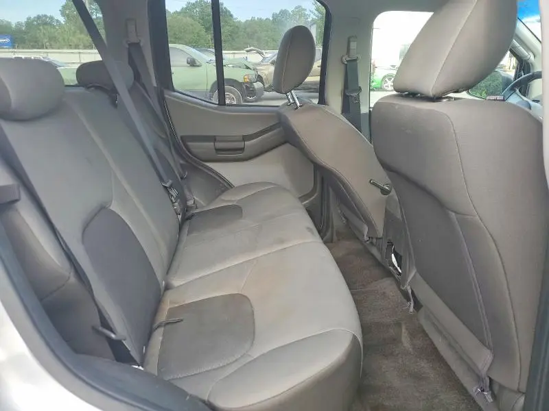 2010 NISSAN XTERRA X  