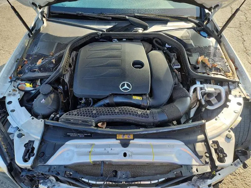 2019 MERCEDES-BENZ C 300  