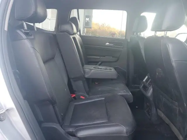 2018 VOLKSWAGEN ATLAS SE  