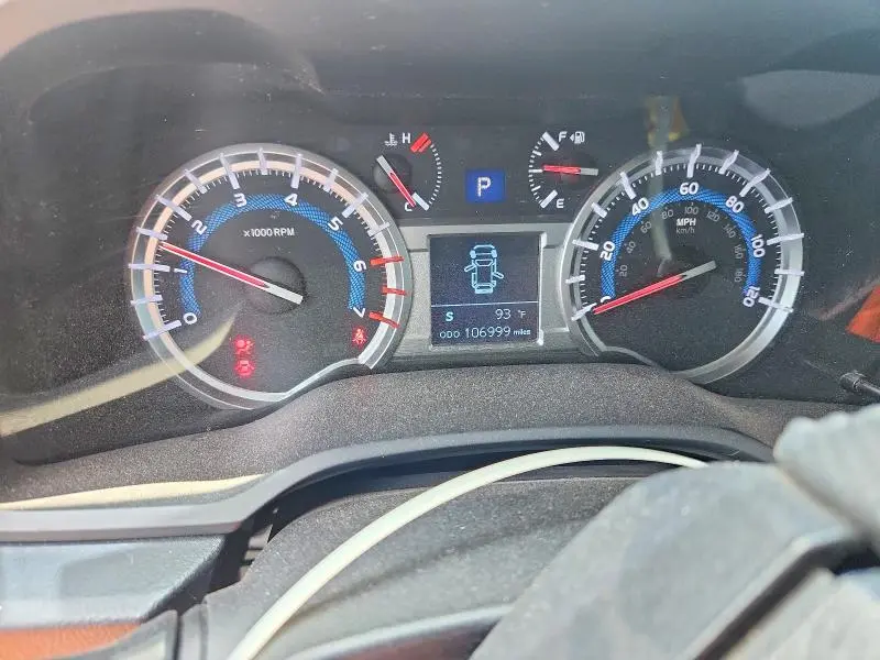2018 TOYOTA 4RUNNER SR5  