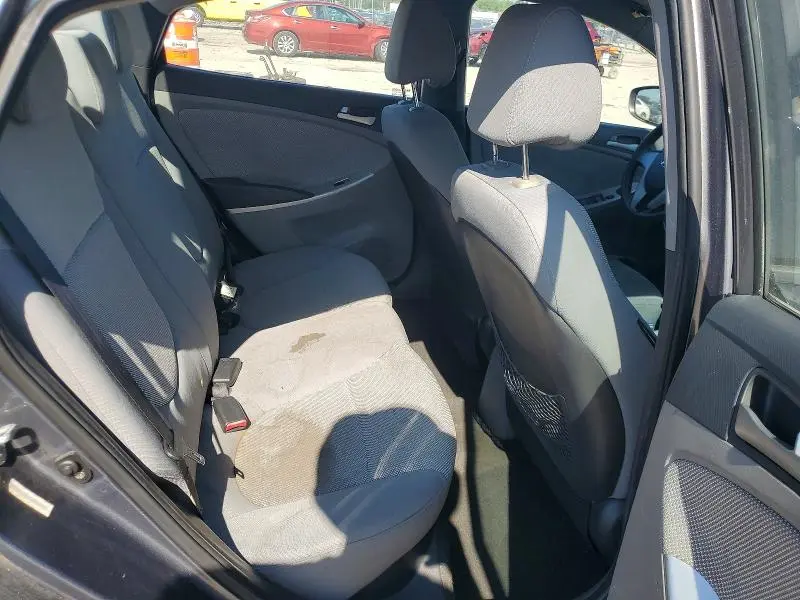2012 HYUNDAI ACCENT GLS  