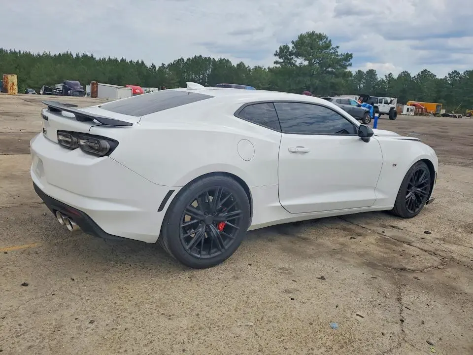 2022 CHEVROLET CAMARO LT1  