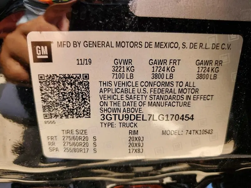 2020 GMC SIERRA K1500 SLT  