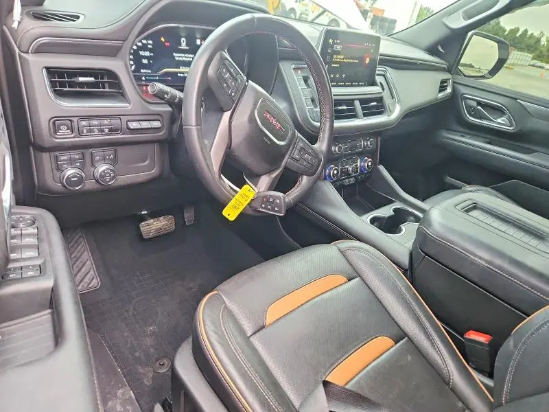 2023 GMC YUKON XL K1500 AT4  