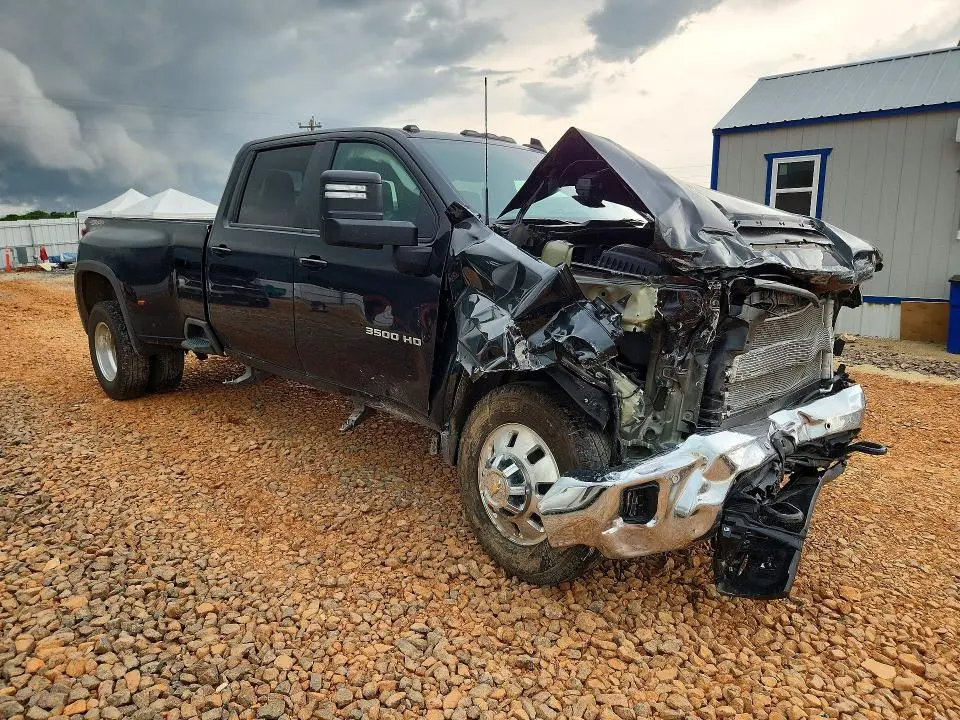 2026 CHEVROLET SILVERADO K3500 LT  
