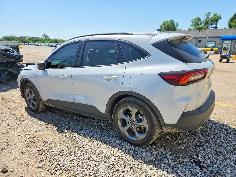 2025 FORD ESCAPE ST LINE  