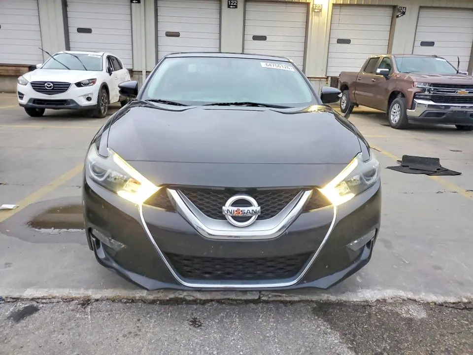 2017 NISSAN MAXIMA   