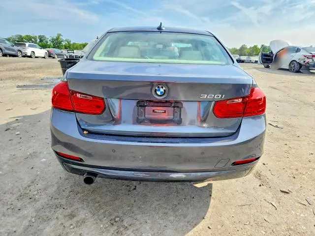 2013 BMW 320 I  