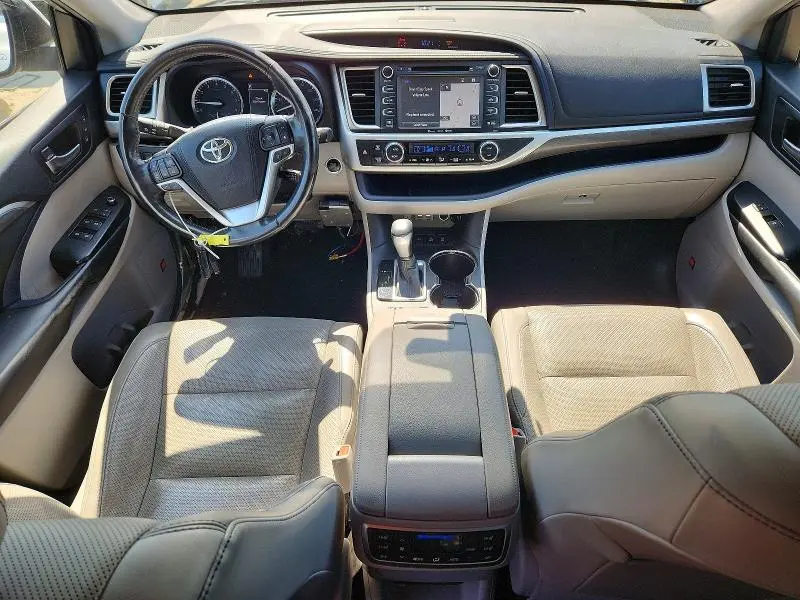 2019 TOYOTA HIGHLANDER LIMITED PLATINUM  