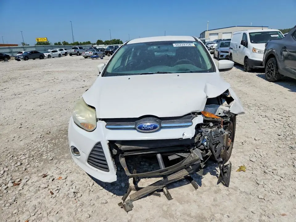 2012 FORD FOCUS SE  