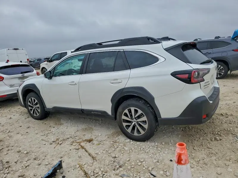 2024 SUBARU OUTBACK PREMIUM  