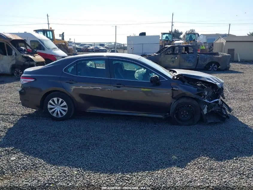 2020 TOYOTA CAMRY LE HYBRID