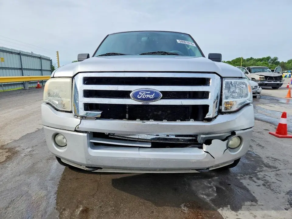 2010 FORD EXPEDITION EL XLT  