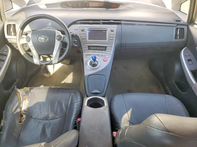2013 TOYOTA PRIUS   