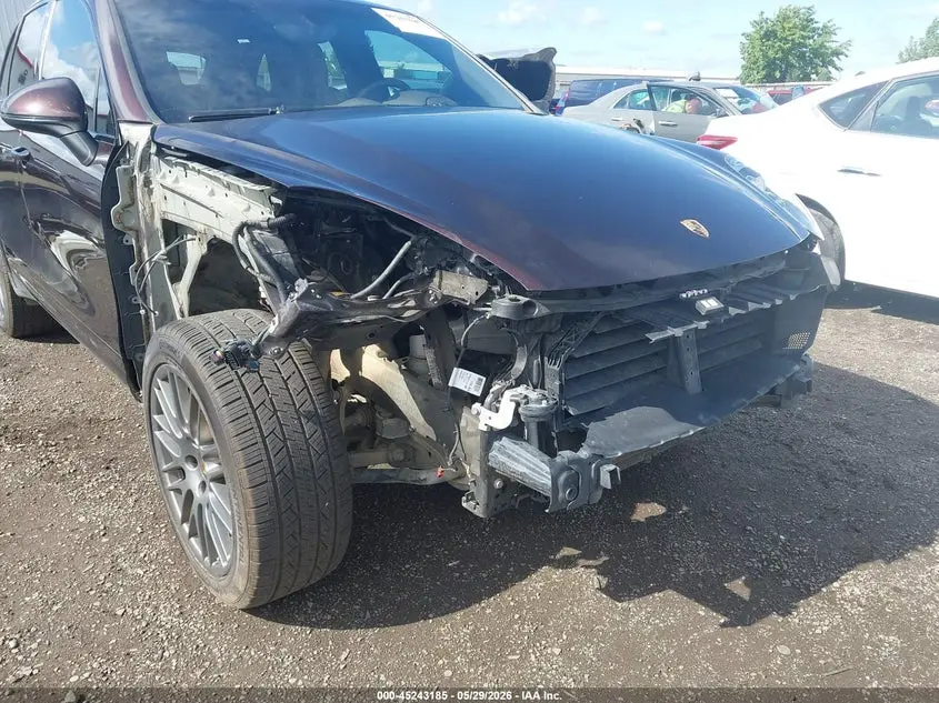 2018 PORSCHE CAYENNE PLATINUM EDITION