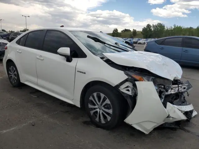 2021 TOYOTA COROLLA LE  